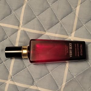 Victoria's Secret Very Sexy mist